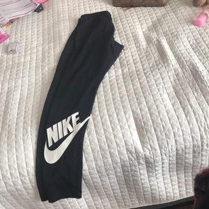 NIKE LEGGINGS